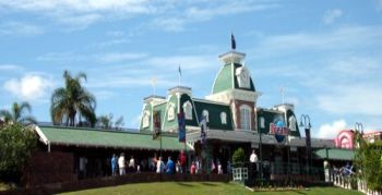 Entrance to Dreamworld Gold Coast