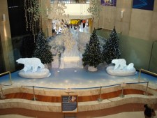 Christmas in Australia Fair Shopping Centre - awaiting Santa's arrival!