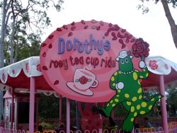 Dorothy the Dinasour Tea Cup Ride