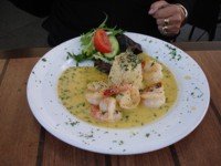 Garlic Prawns Costa D'Oro style. Just make sure your partner has some too!